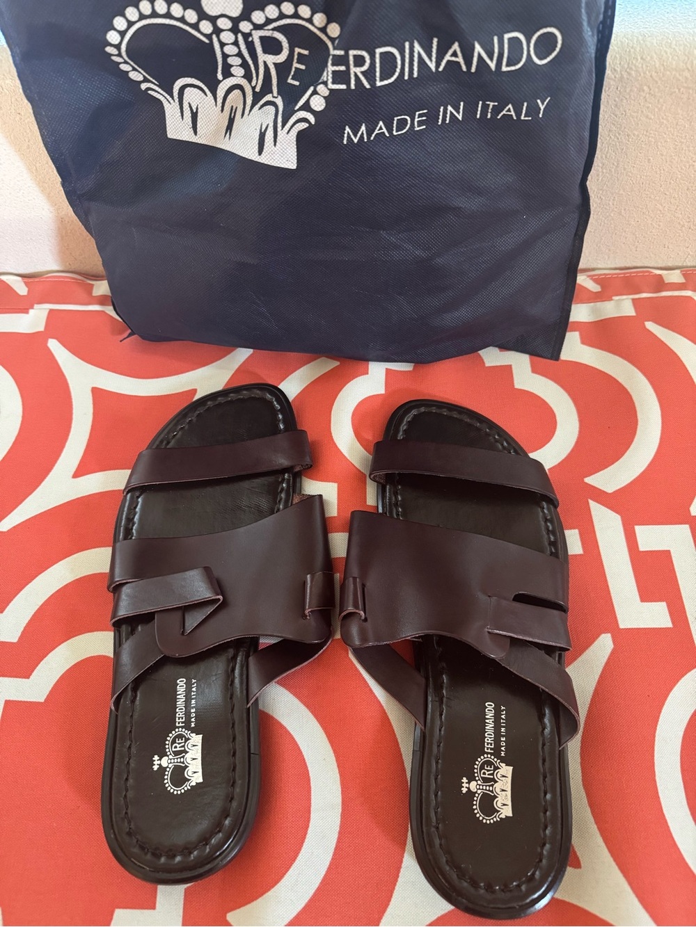 Made in Italy Men's Brown Leather Slide Sandals.